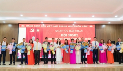 Quận Hải Châu công bố các quyết định về sắp xếp, tổ chức bộ máy