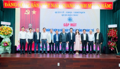 Quận Hải Châu gặp mặt Ban chấp hành Đảng bộ quận qua các thời kỳ nhân kỷ niệm 50 năm Ngày Giải phóng thành phố