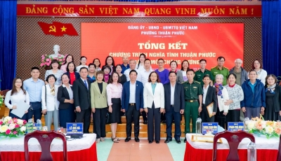 Nghĩa tình Thuận Phước – 15 năm dựng mái ấm cho người dân, giúp học sinh khó khăn viết tiếp những ước mơ